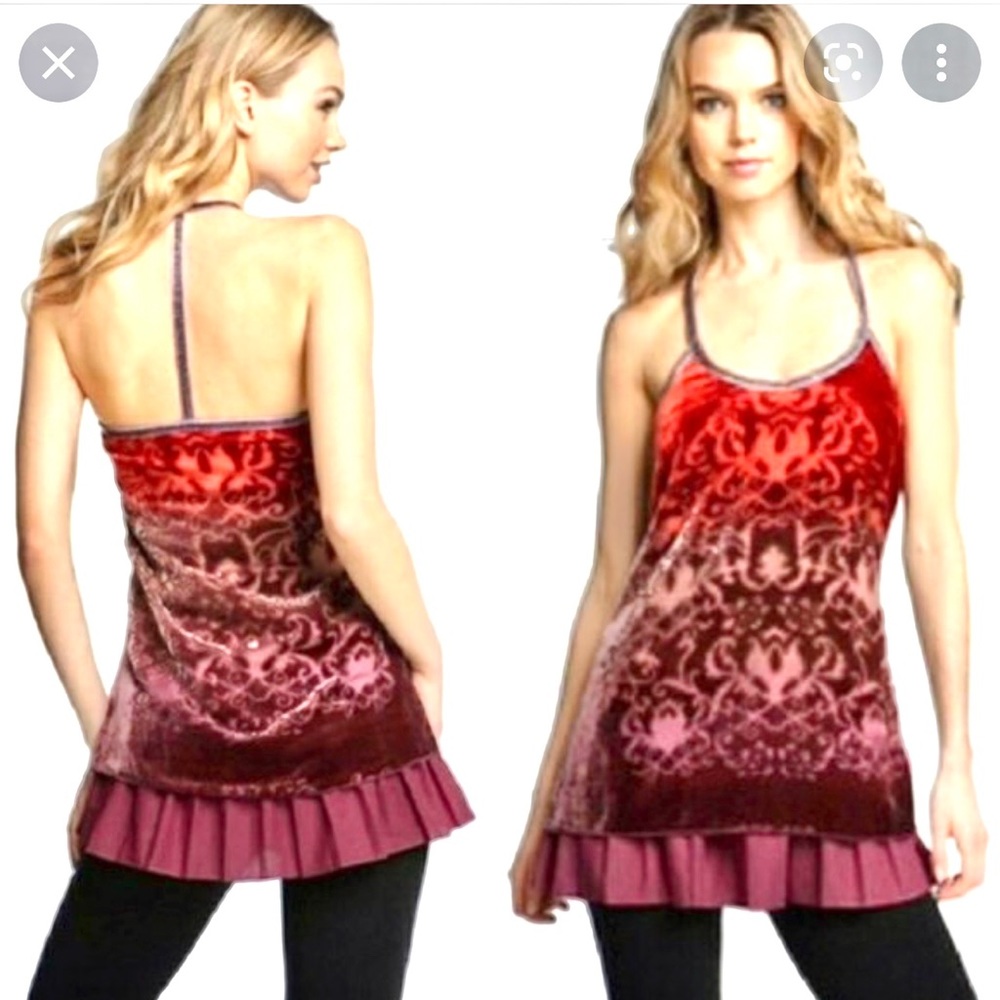 Free People tunic, boho cut velvet w ruffle bottom, sequin trim